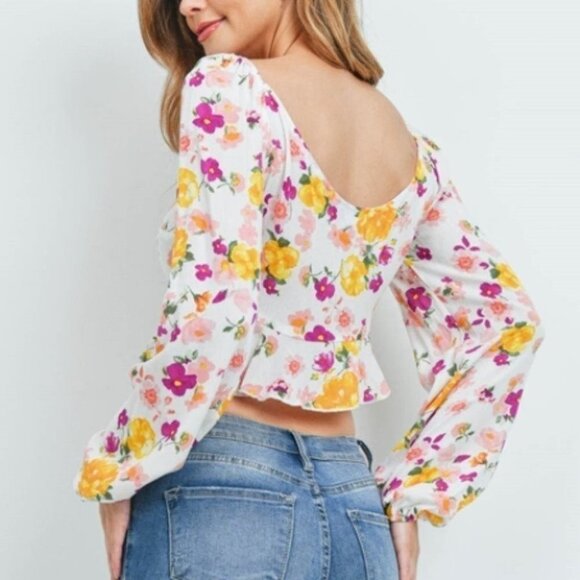 Floral Cropped Top - Picture 3 of 5